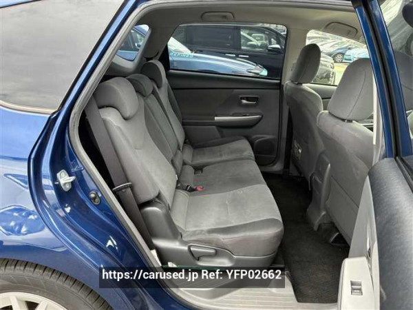 Used 2011 CVT toyota prius-alpha ZVW41 Image[19]