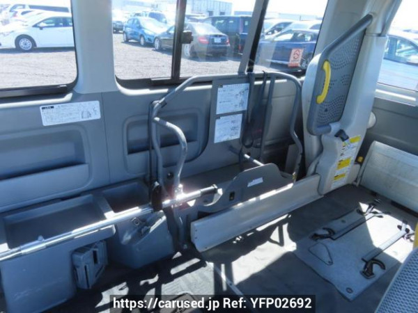 Used 2006 AT toyota hiace-van TRH200K Image[19]
