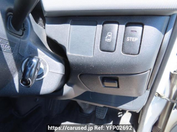 Used 2006 AT toyota hiace-van TRH200K Image[30]