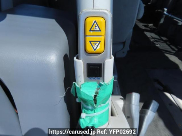 Used 2006 AT toyota hiace-van TRH200K Image[33]