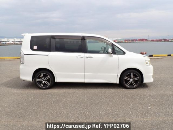 Used 2009 AT toyota voxy ZRR70W Image[7]