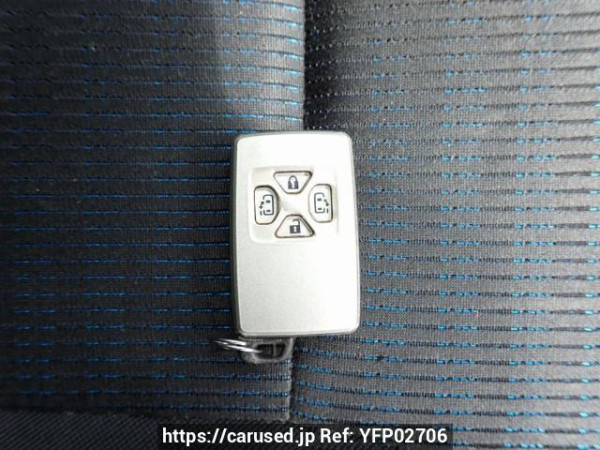 Used 2009 AT toyota voxy ZRR70W Image[30]