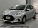 Toyota Aqua NHP10