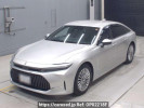 Toyota Crown AZSH32