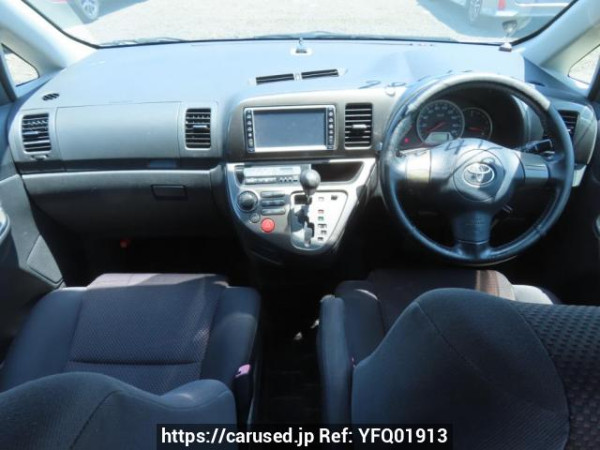 Used 2004 AT toyota wish ZNE10G Image[19]