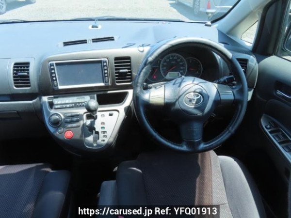 Used 2004 AT toyota wish ZNE10G Image[21]