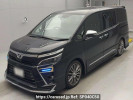 Toyota Voxy ZRR80W