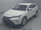 Toyota Harrier MXUA85