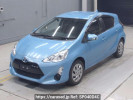 Toyota Aqua NHP10