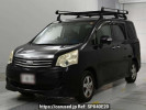 Toyota Noah ZRR70G