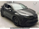 Toyota C-HR NGX10