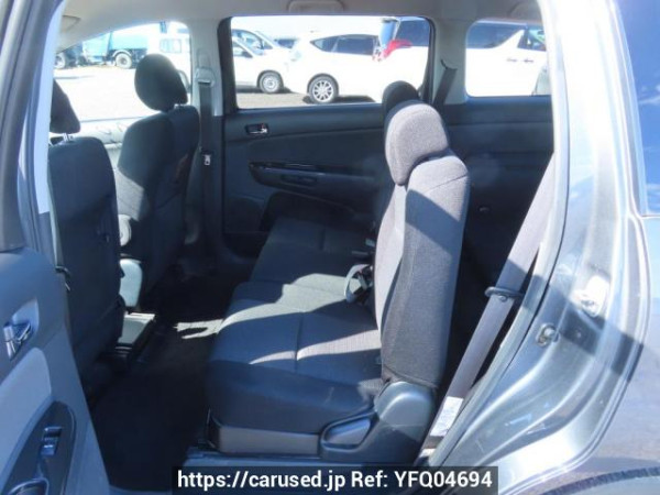 Used 2005 AT toyota wish ZNE10G Image[17]
