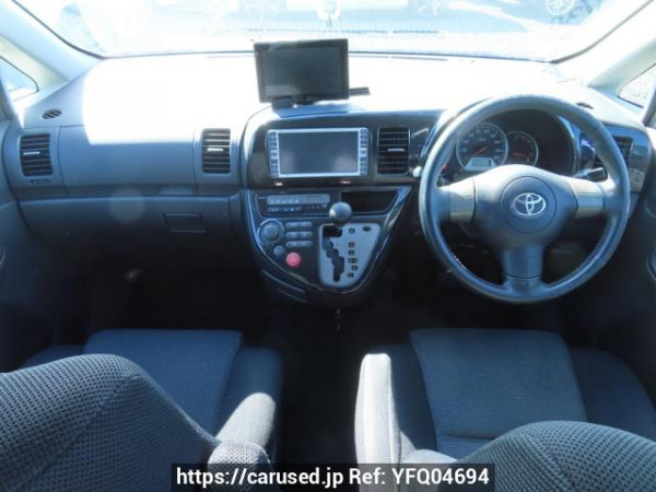 Used 2005 AT toyota wish ZNE10G Image[19]