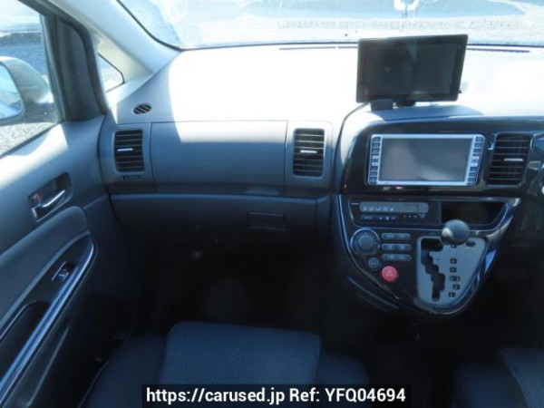 Used 2005 AT toyota wish ZNE10G Image[20]