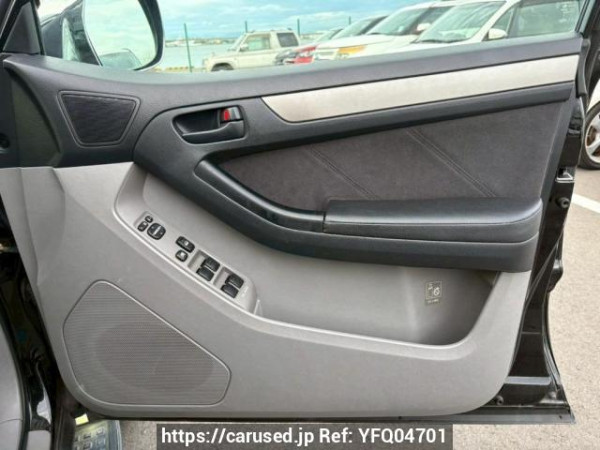 Used 2005 AT toyota hilux-surf TRN215W Image[16]