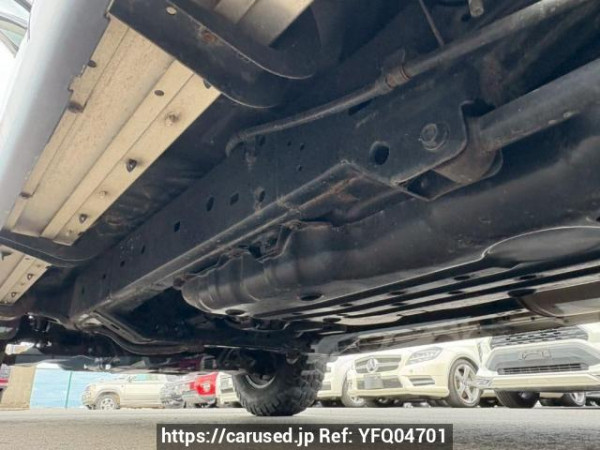 Used 2005 AT toyota hilux-surf TRN215W Image[35]