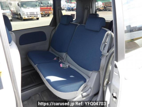 Used 2005 AT toyota sienta NCP81G Image[16]