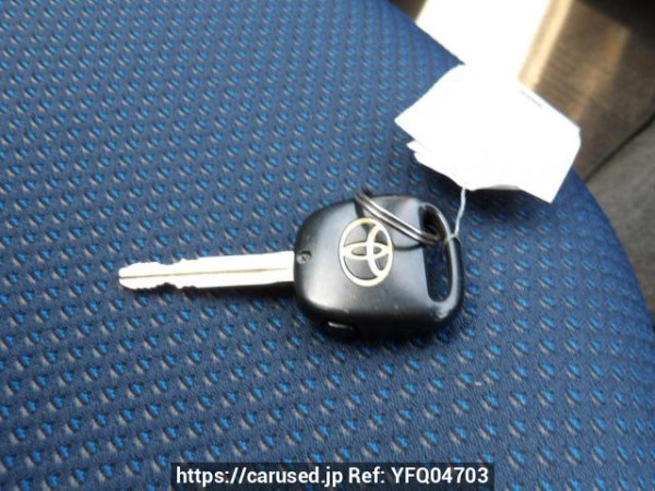Used 2005 AT toyota sienta NCP81G Image[28]