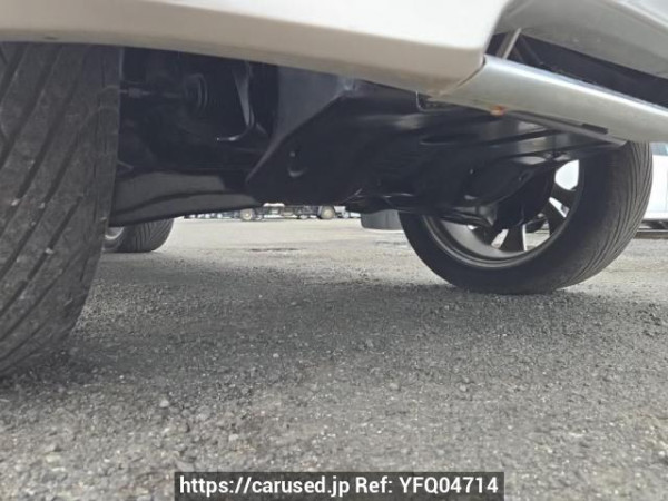 Used 2001 AT toyota land-cruiser UZJ100W Image[37]