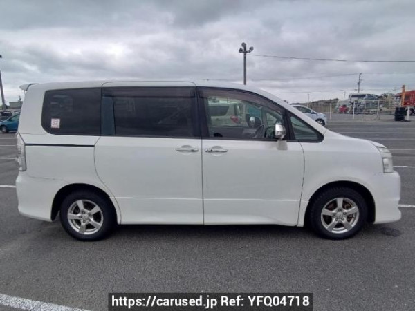 Used 2009 AT toyota voxy ZRR70W Image[7]