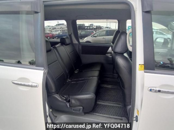 Used 2009 AT toyota voxy ZRR70W Image[14]