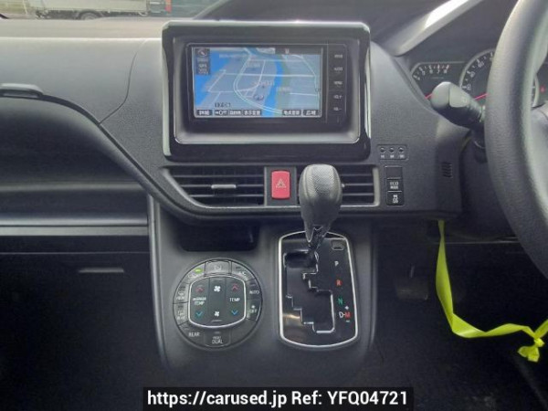 Used 2015 AT toyota noah ZRR85G Image[20]