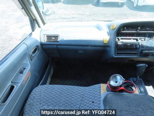 Used 2003 AT toyota regiusace-van TRH102V Image[16]