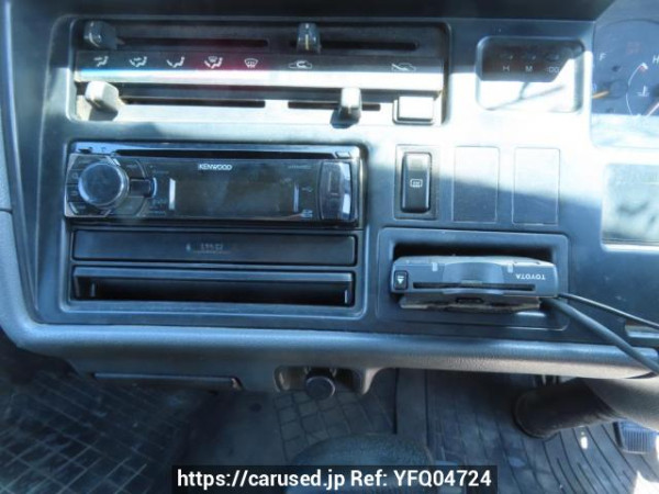 Used 2003 AT toyota regiusace-van TRH102V Image[18]