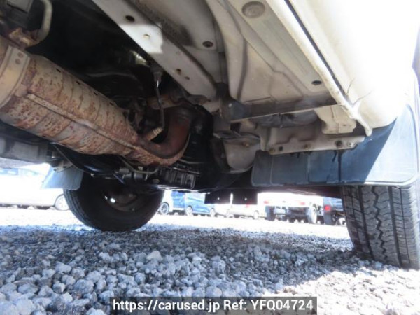 Used 2003 AT toyota regiusace-van TRH102V Image[31]