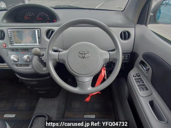 Used 2005 AT toyota sienta NCP81G Image[19]