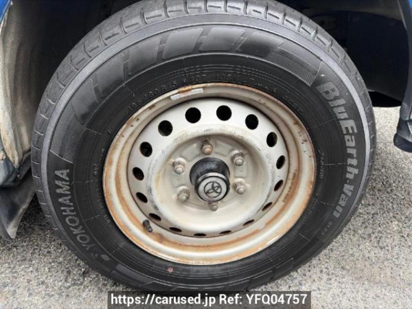 Used 2004 AT toyota regiusace-van TRH112V Image[17]