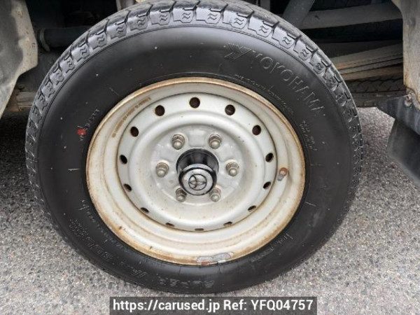 Used 2004 AT toyota regiusace-van TRH112V Image[19]