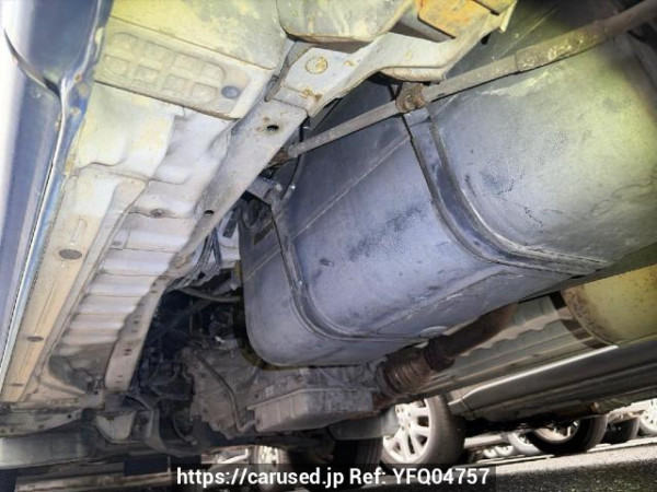 Used 2004 AT toyota regiusace-van TRH112V Image[23]