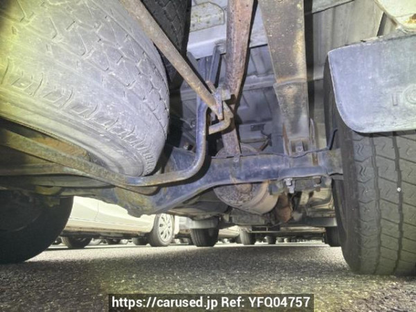 Used 2004 AT toyota regiusace-van TRH112V Image[27]