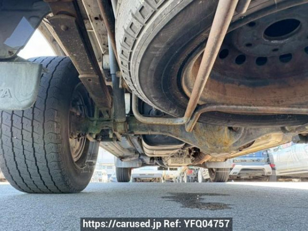 Used 2004 AT toyota regiusace-van TRH112V Image[39]