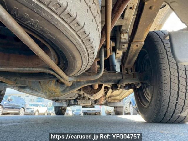 Used 2004 AT toyota regiusace-van TRH112V Image[40]