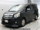 Toyota Noah ZRR75W
