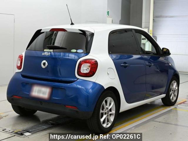 Buy Used 2017 Smart Smart ForFour 453042 (OP02261C) - Carused.jp