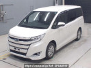 Toyota Noah ZWR80G