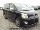 Toyota Voxy ZRR75W