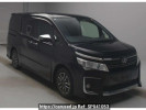 Toyota Voxy ZRR80W