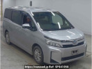 Toyota Voxy ZWR80G