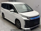 Toyota Voxy ZWR90W
