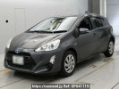 Toyota Aqua NHP10
