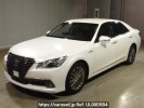 Toyota Crown Hybrid AWS210
