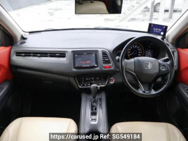 Used 2016 CVT honda vezel null Image[7]