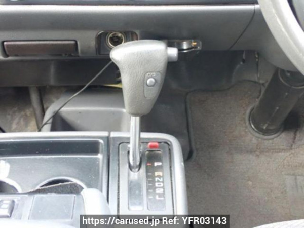 Used 2002 AT toyota hiace-wagon RZH111G Image[22]