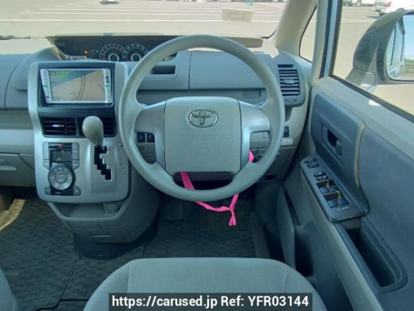 Used 2008 AT toyota noah ZRR70G Image[20]