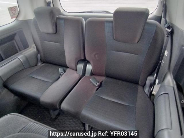 Used 2008 AT toyota voxy ZRR70W Image[17]
