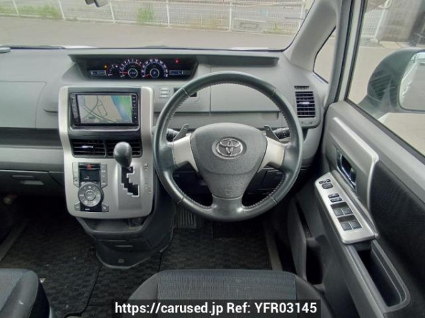 Used 2008 AT toyota voxy ZRR70W Image[20]